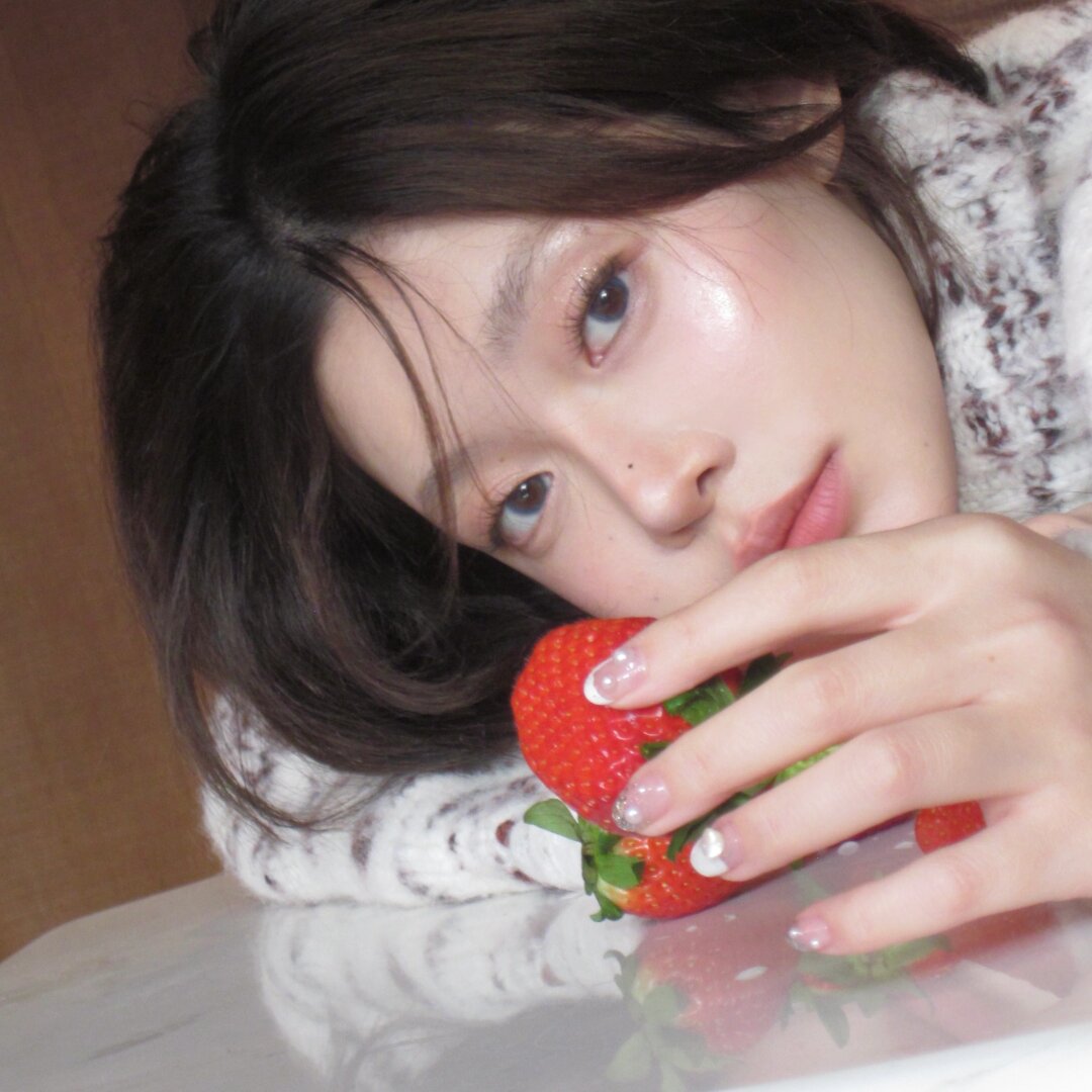 《当红小生被前女友爆料冷暴力，聊天记录句句扎心》配图